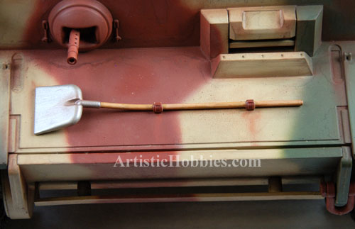 Detailed shovel on Taigen RC Tiger I tank.