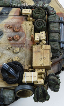 Supplies on M1A2 Abrams